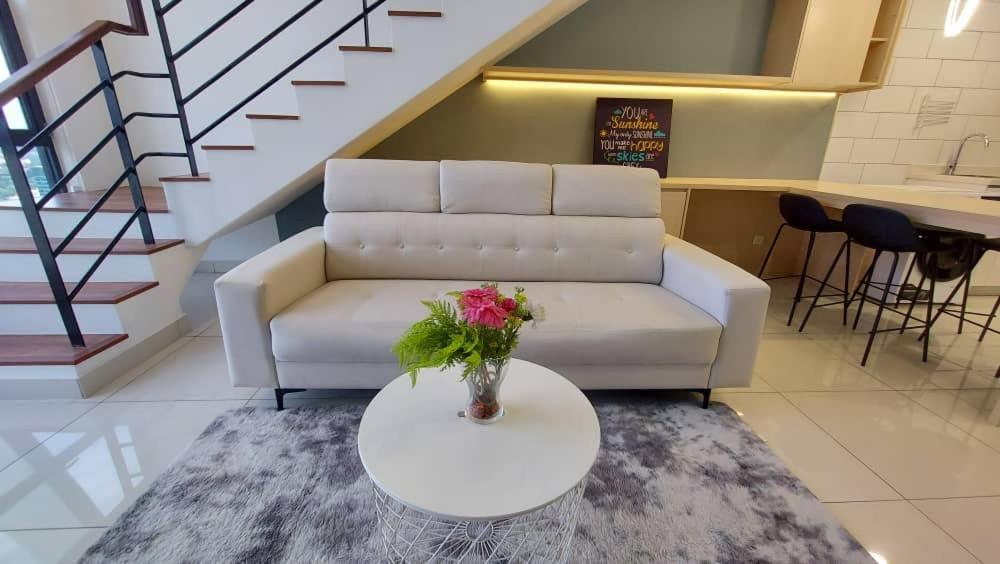 Arte Mont Kiara Host By Host Corner Suites Κουάλα Λουμπούρ Εξωτερικό φωτογραφία